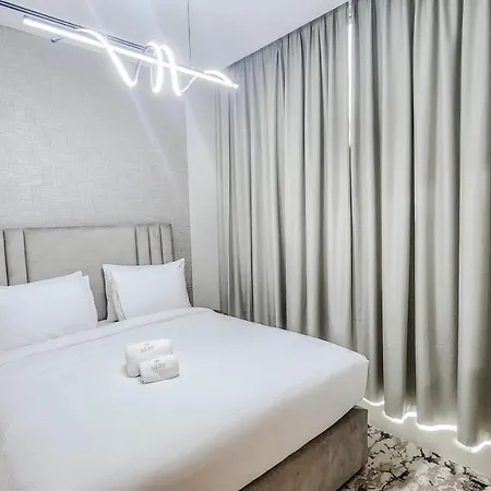 Stay By Latinem Luxury 2Br Holiday Home Cvr A208 Near Burj Khalifa Dubai Esterno foto