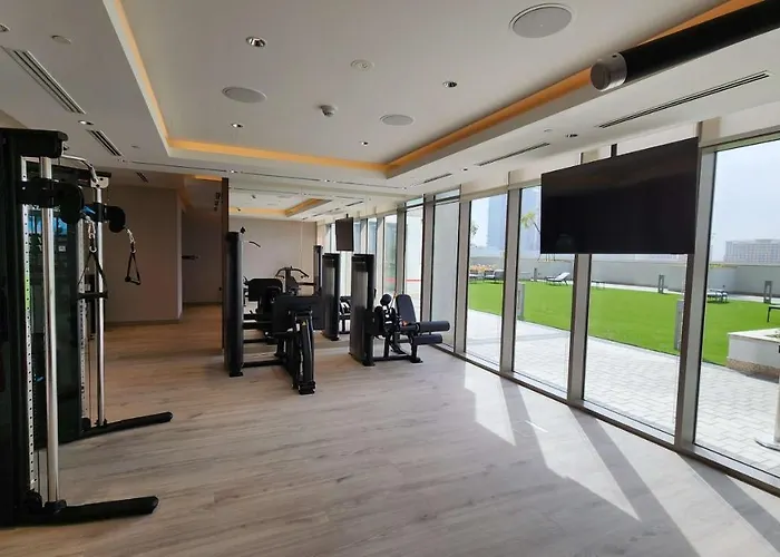 Stay By Latinem Luxury 2Br Holiday Home Cvr A208 Near Burj Khalifa