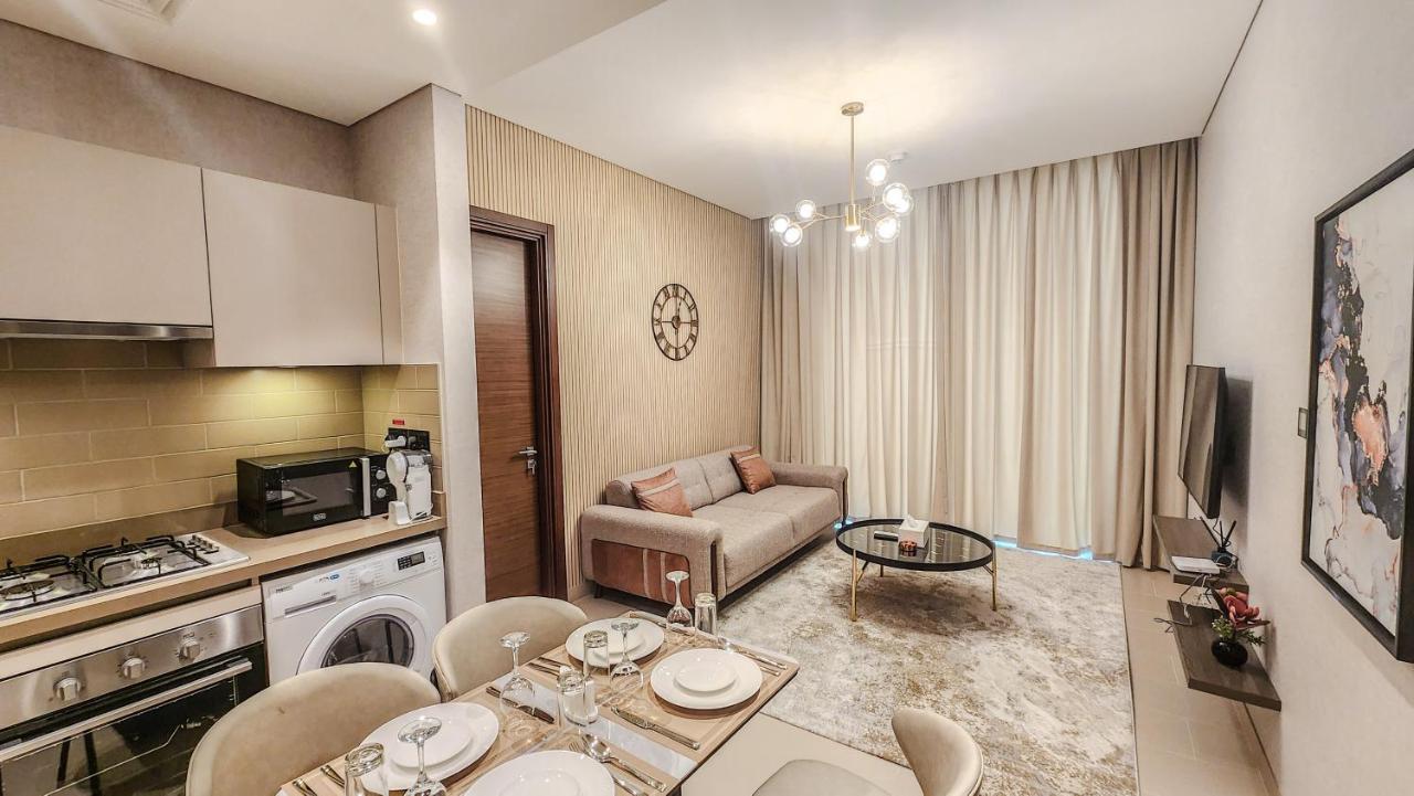By Latinem Luxury 2br Cvr A208 Near Burj Khalifa Appartamento